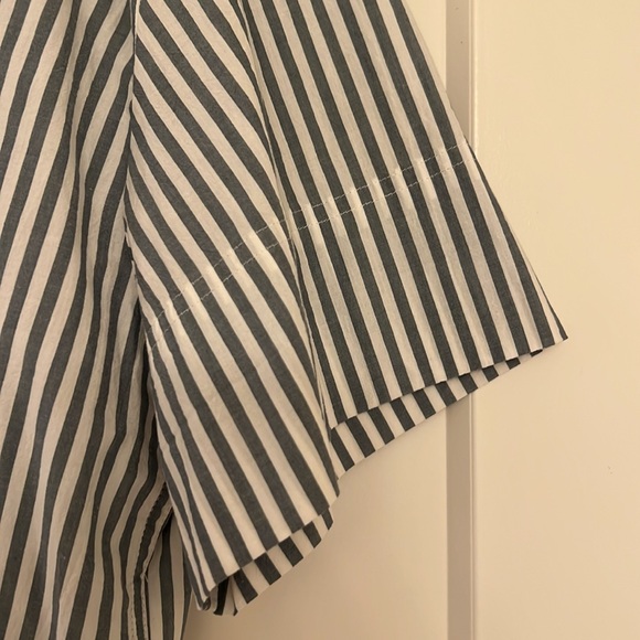 NWT Madewell Short Sleeve Button-up - Picture 5 of 8